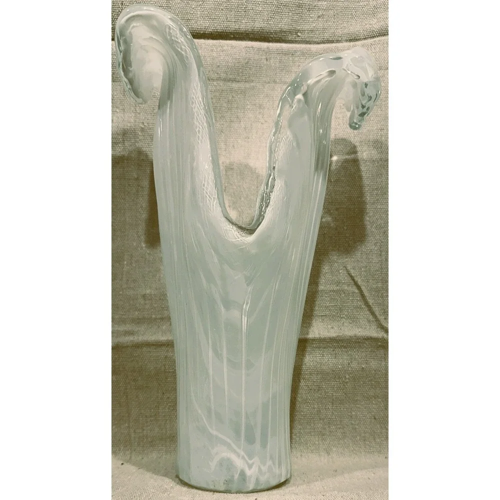 Vintage White Opalescent Hand Blown Glass Pulled Feather Art Vase 10.5